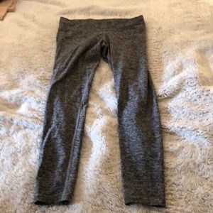 Victoria Secret Pink Yoga leggings. Size Small